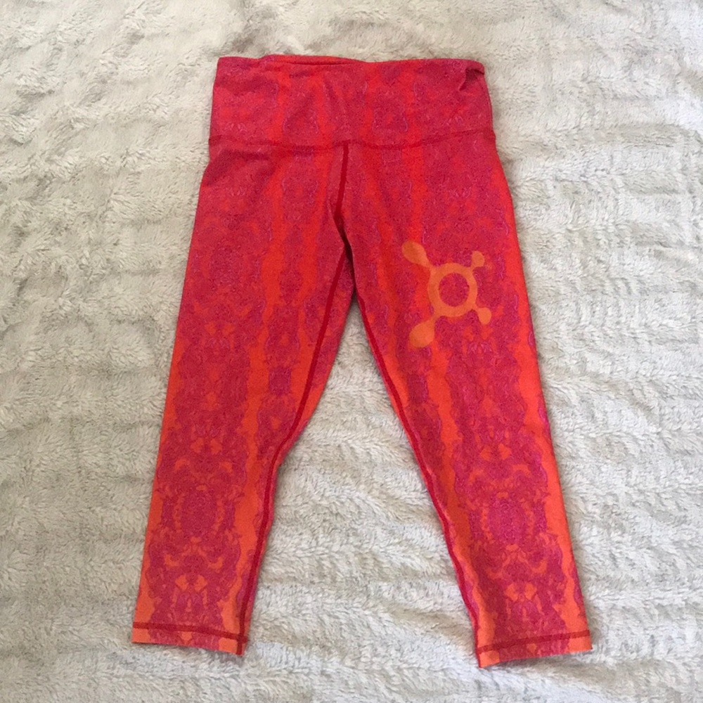 OTF capris leggings